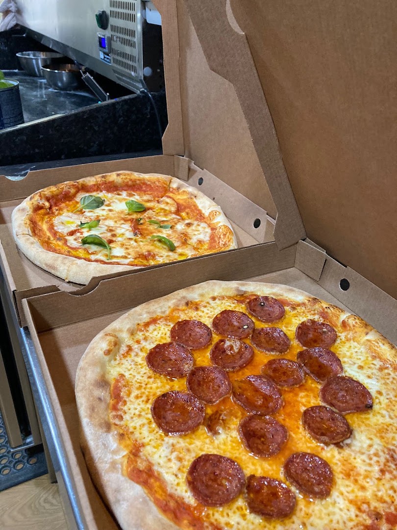 Gulas - Pizza, Burger & Coffee · Fotos 3