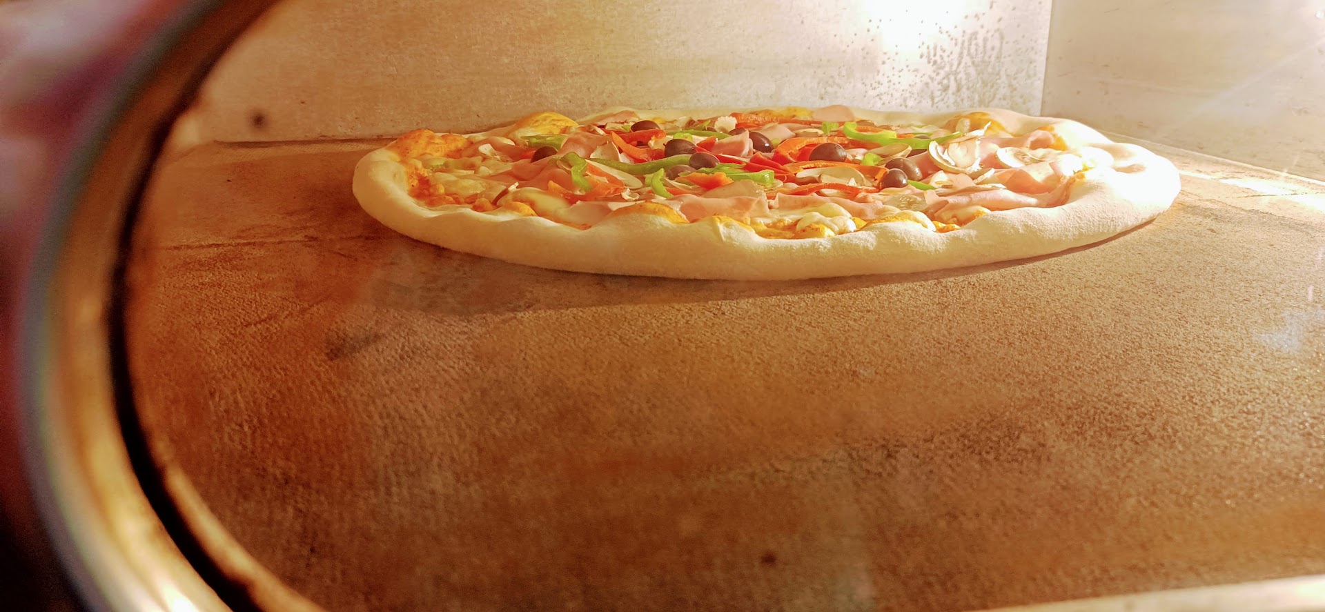 Gulas - Pizza, Burger & Coffee · Fotos 1